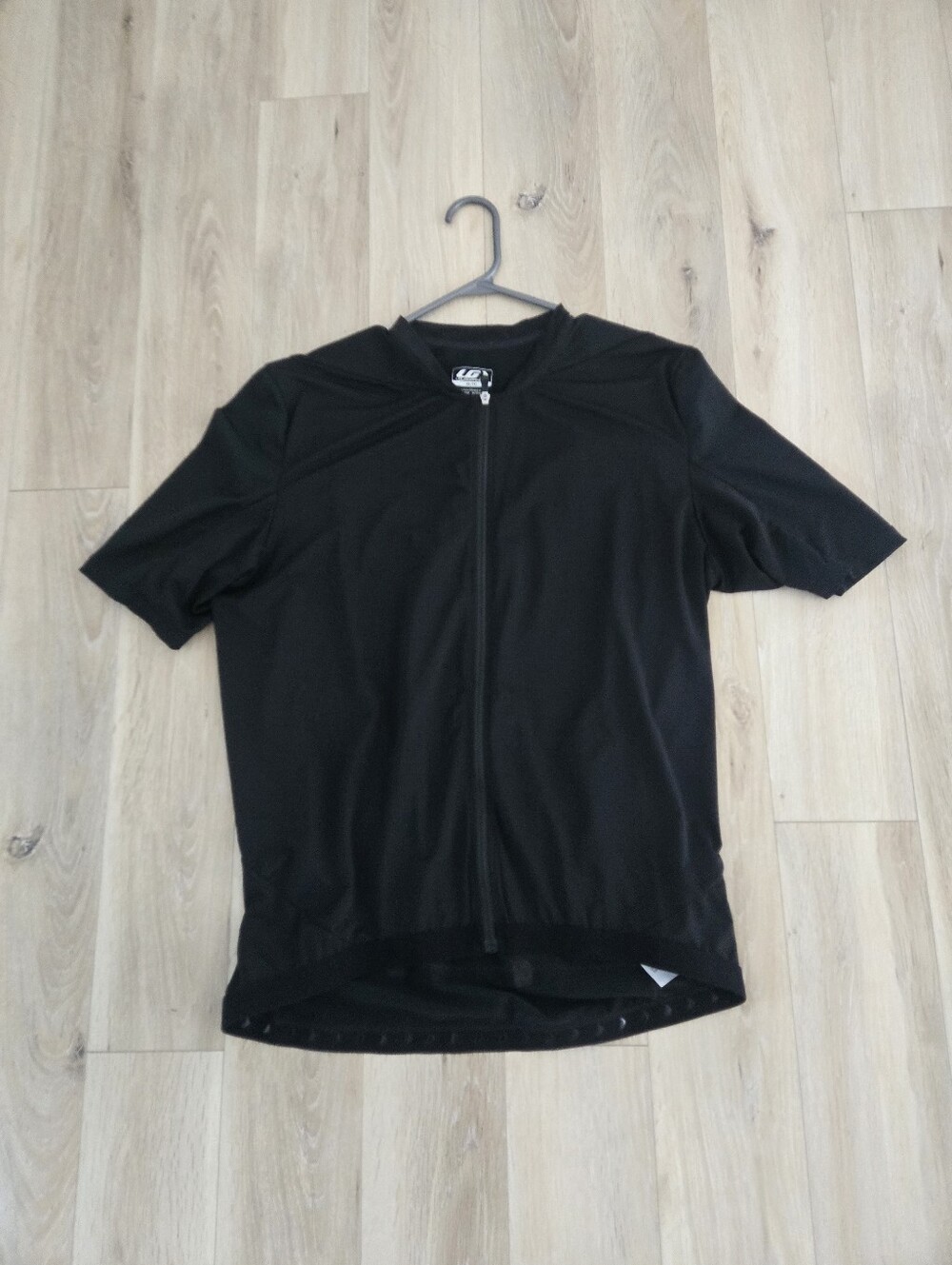 LG Black Short-Sleeve Zip Cycling Jersey